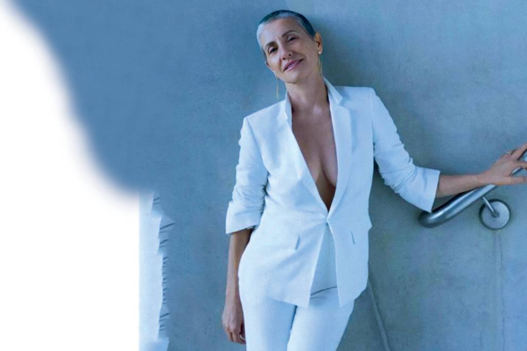 Atriz expõe beijo em Cássia Kis, que criticou casais LGBTQIA: ‘Hipocrisia’