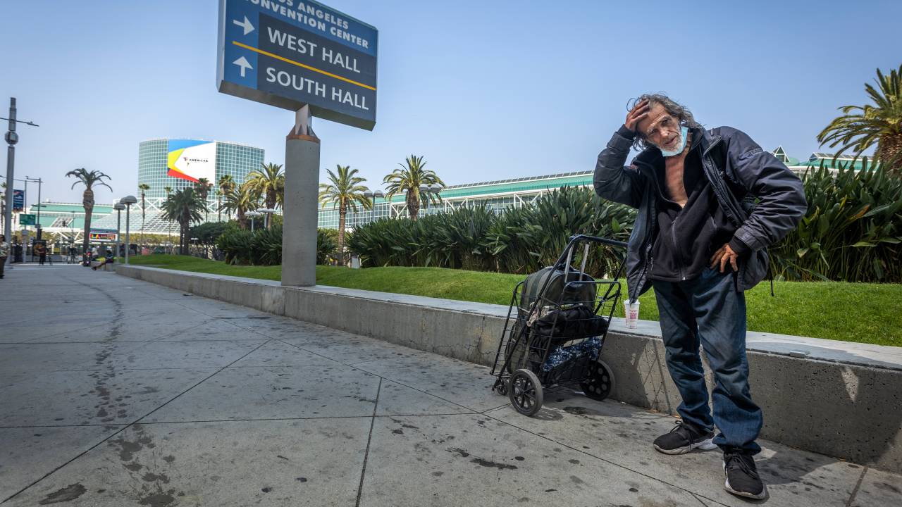 Homeless relocated for the Summit of the Americas