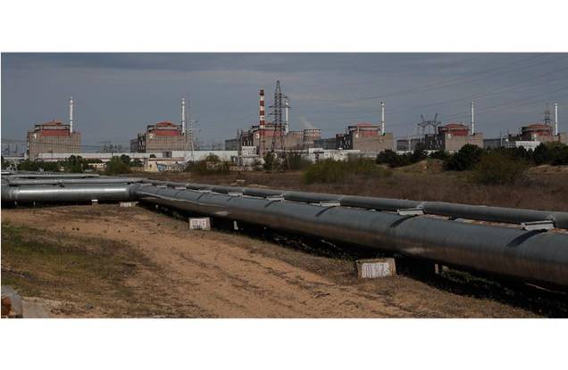 Militares russos em Mariupol dominada, mostra uma visão geral da Central Nuclear Zaporizhzhia em Enerhodar, sudeste da Ucrânia, 01 de maio de 2022. Militares russos em Mariupol dominada, mostra uma visão geral da Central Nuclear Zaporizhzhia em Enerhodar, sudeste da Ucrânia, 01 de maio de 2022.