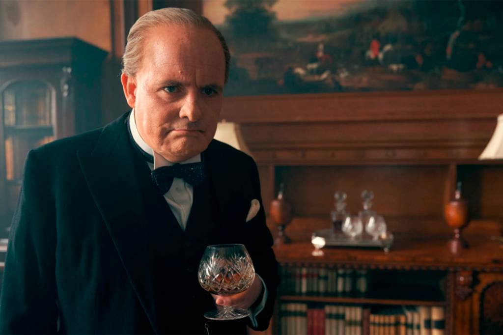 churchill Neil Maskell interpreta Winston Churchill em Peaky Blinders -