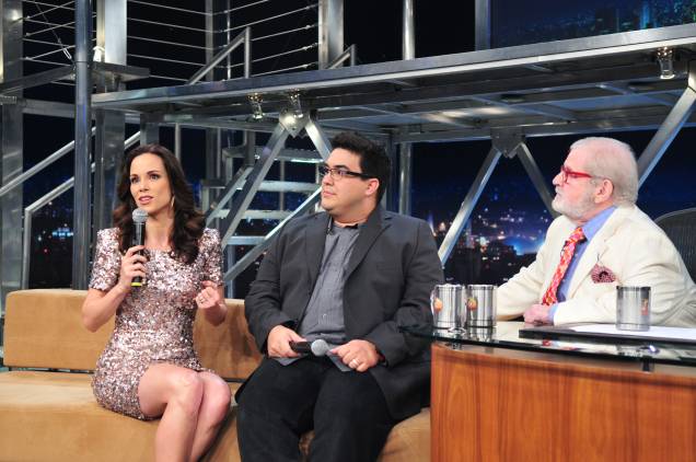 Os apresentadores do "Vídeo Show", André Marques, Ana Furtado no "Programa do Jô" com Jô Soares, em 2011. Os apresentadores do "Vídeo Show", André Marques, Ana Furtado no "Programa do Jô" com Jô Soares, em 2011.