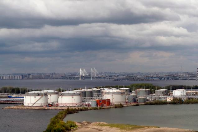A empresa 'Oil Terminal' em São Petersburgo, Rússia, principal ligação de gasoduto com o norte da Europa, 31/05/2022 A empresa 'Oil Terminal' em São Petersburgo, Rússia, principal ligação de gasoduto com o norte da Europa, 31/05/2022