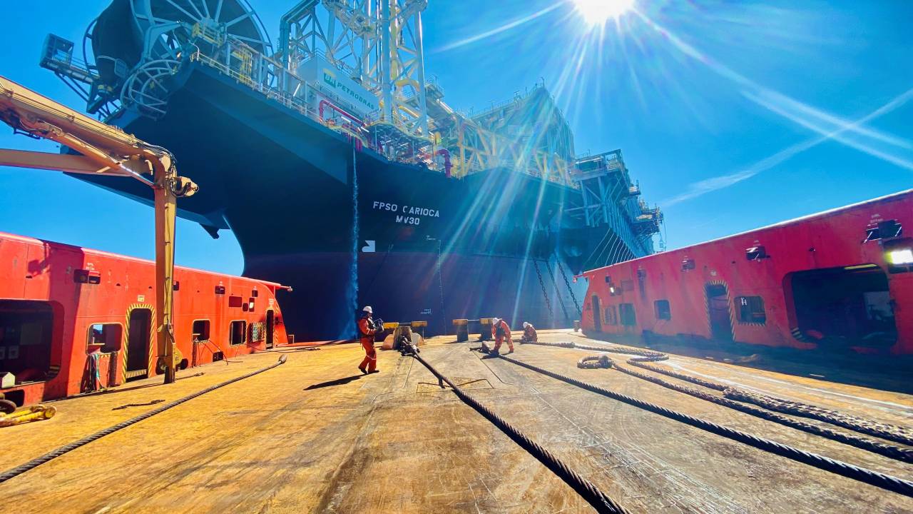 Navio-plataforma FPSO Carioca no campo de Sépia, no pré-sal da Bacia de Santos. 23/08/2021