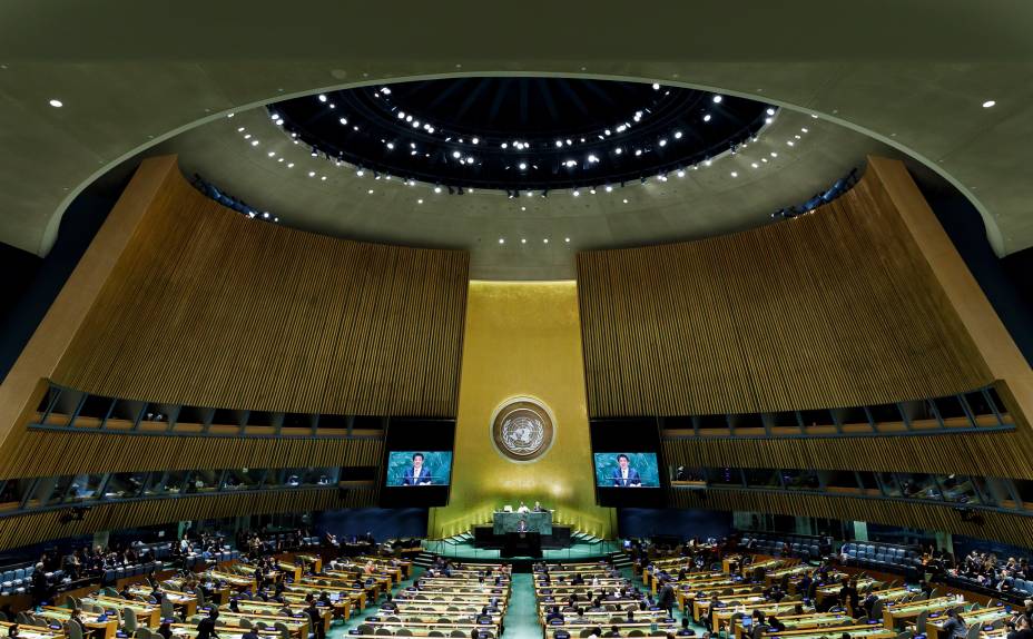 O ex primeiro-ministro do Japão, Shinzo Abe, discursa na 74ª sessão da Assembleia Geral das Nações Unidas em Nova York, EUA, 24/09/2019. O ex primeiro-ministro do Japão, Shinzo Abe, discursa na 74ª sessão da Assembleia Geral das Nações Unidas em Nova York, EUA, 24/09/2019.