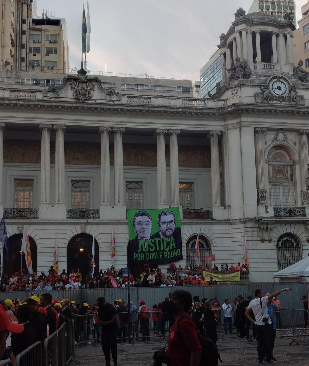 Por segurança, ato de Lula cerca a Cinelândia