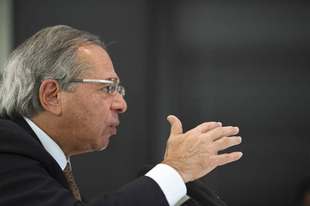 A resposta de Paulo Guedes sobre a gestão de Fernando Haddad