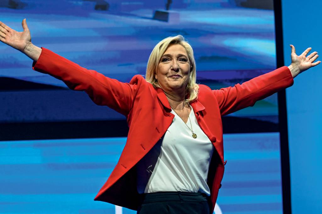 FRANCE2022-POLITICS-ELECTION-RN AVANÇO - Le Pen, líder da ultradireita da França: de oito para 89 deputados -