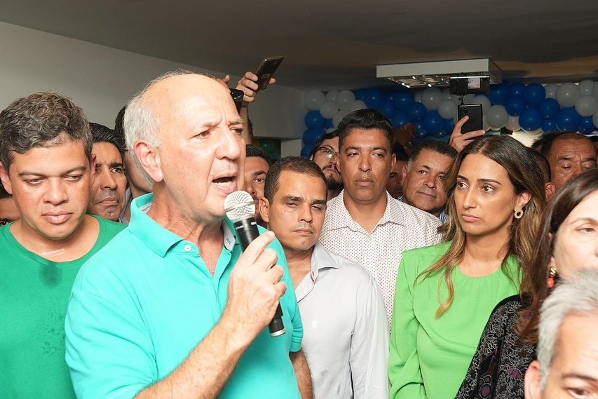 Decisão de ministro do STJ torna Arruda novamente inelegível