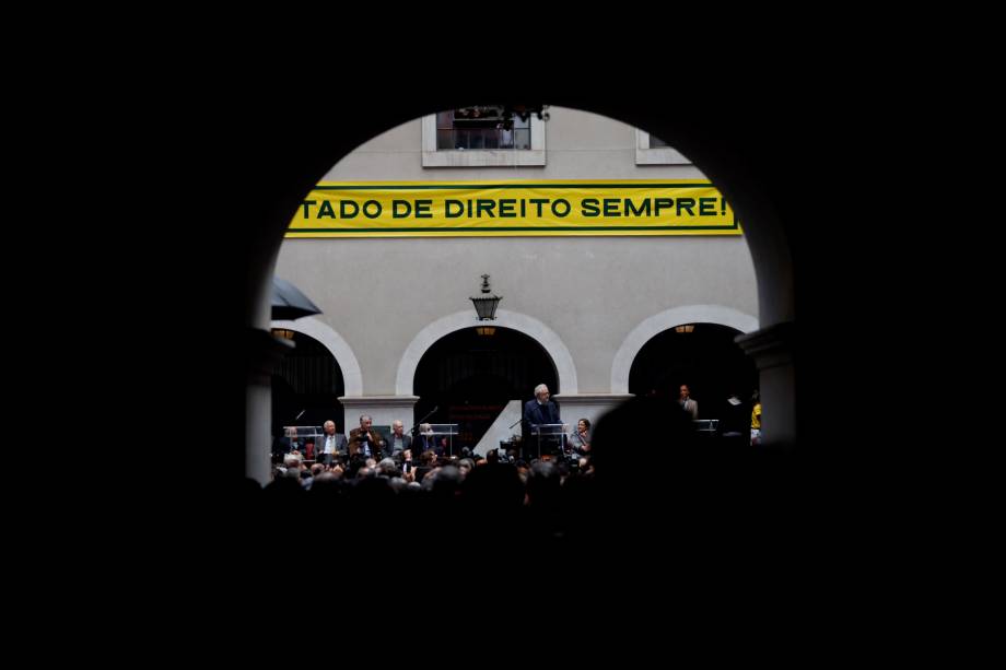 Manifestação em defesa da democracia e da justiça, em São Paulo -