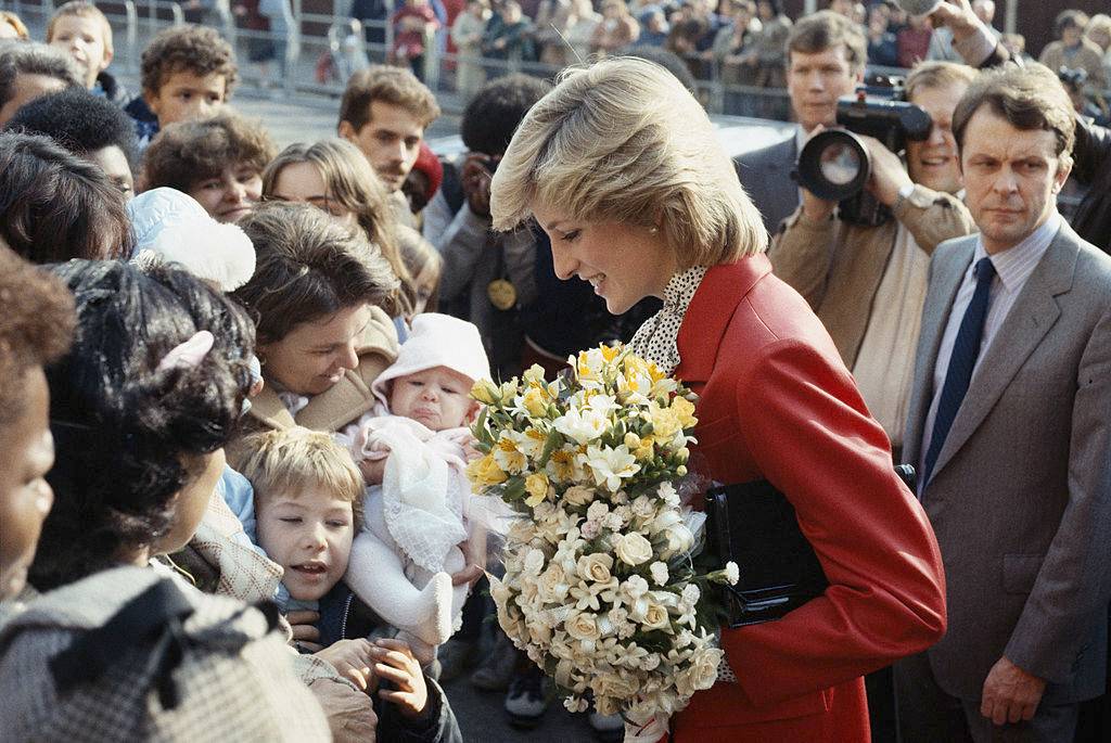 Princesa Diana: 25 anos após sua morte, por que a fixação perdura?
