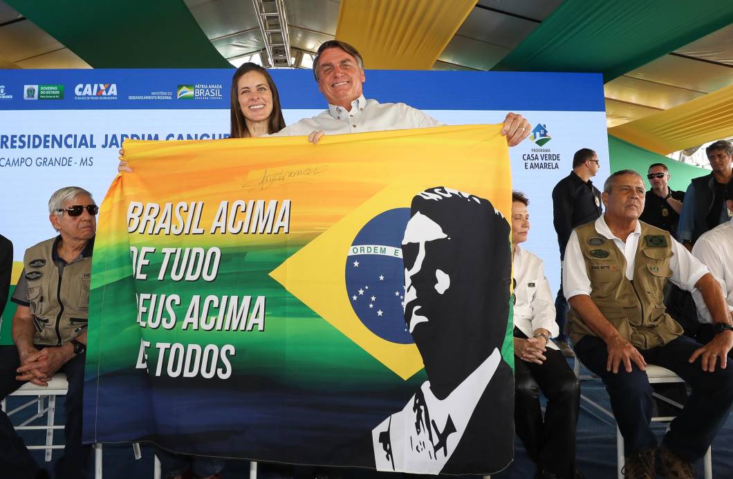 O presidente da República e candidato `a reeleição Jair Bolsonaro, durante a cerimônia de entrega do Residencial Jardim Canguru, em Campo Grande -MS, 30/07/2022. O presidente da República e candidato `a reeleição Jair Bolsonaro, durante a cerimônia de entrega do Residencial Jardim Canguru, em Campo Grande -MS, 30/07/2022.