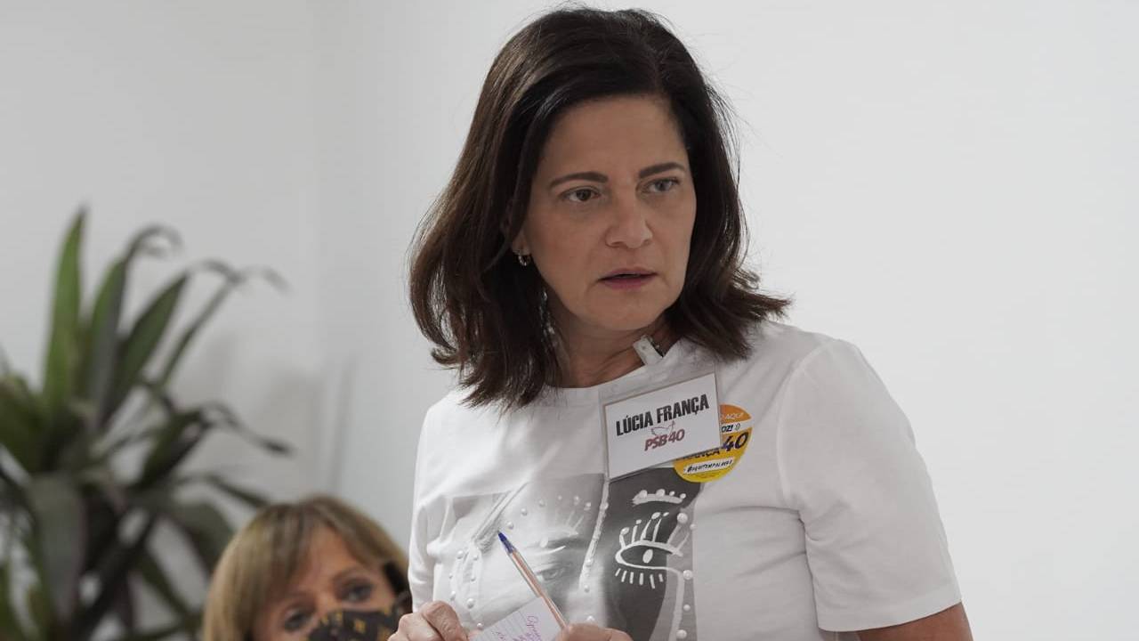 A educadora Lúcia França, que será vice de Fernando Haddad (PT) na disputa ao governo de São Paulo
