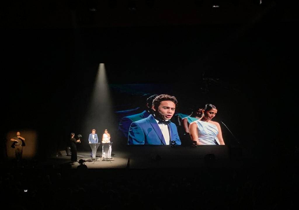 Camila Pitanga e Silvero Pereira apresentaram o Grande Prêmio do Cinema Brasileiro -
