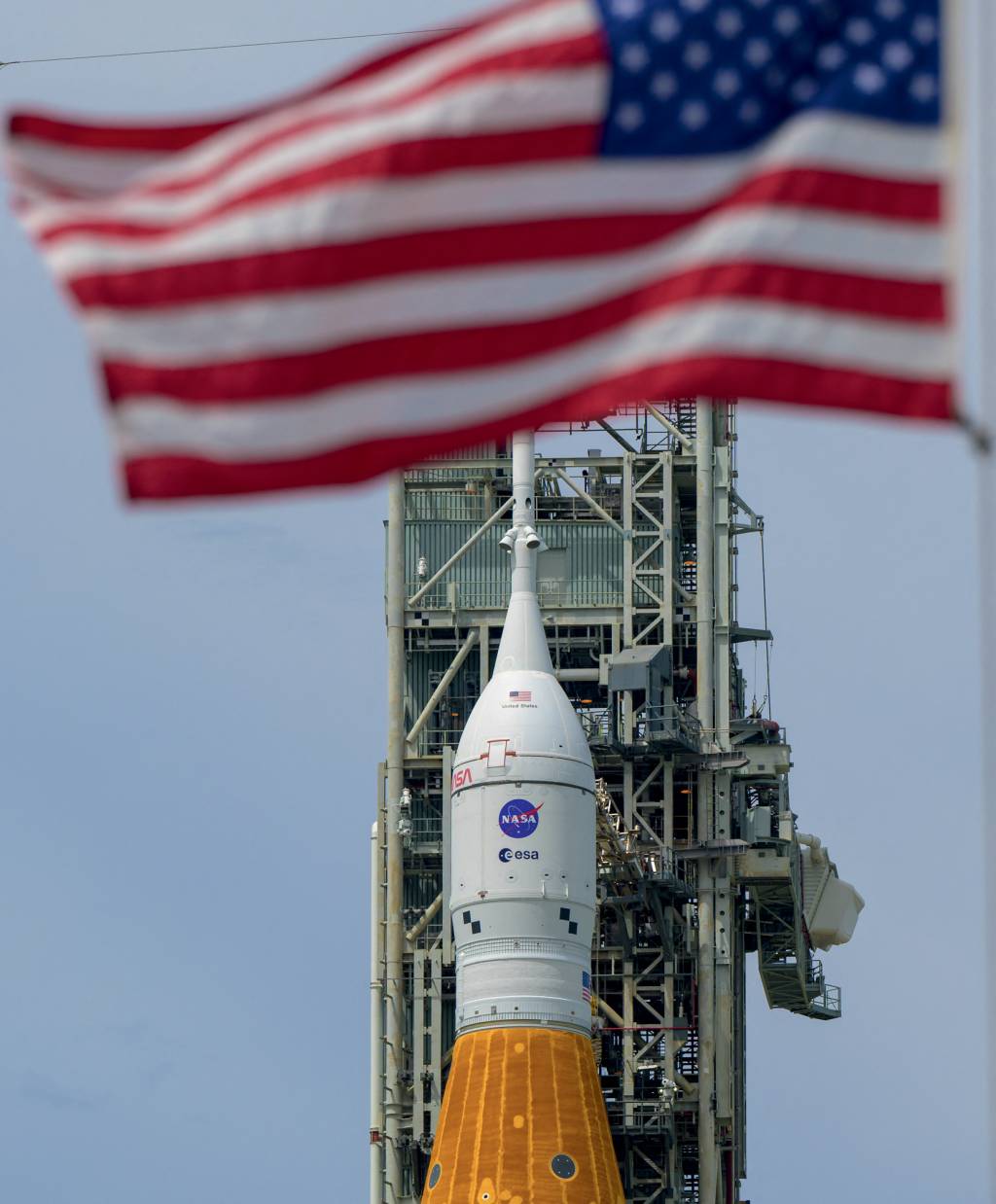US-SPACE-MOON-ARTEMIS ARTEMIS I - O foguete SLS na plataforma de lançamento, na Flórida: orçamento estourado e adiamentos -