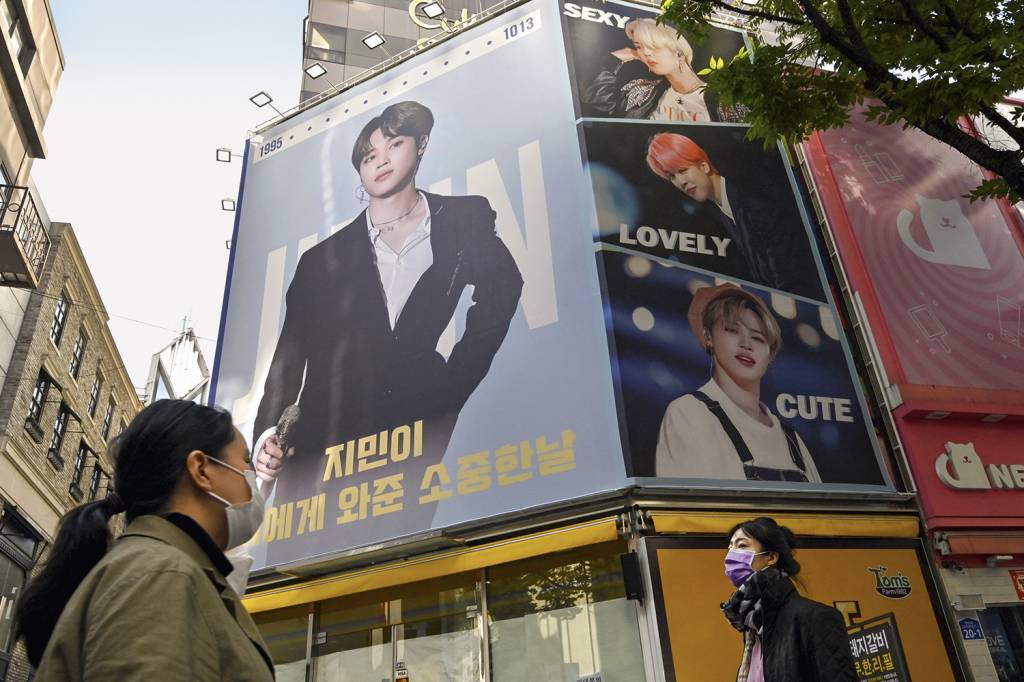 000_8RH8EJ.jpg ONIPRESENÇA - Imagens do k-pop em Seul: popularidade com muito peso político -