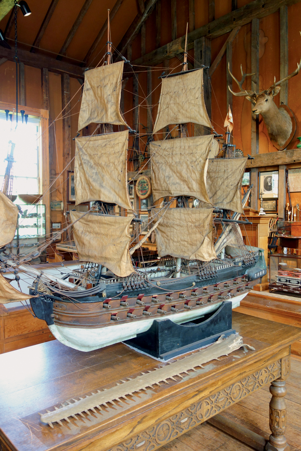 Christianus_Quintus_(model),_built_at_Copenhagen_1692,_Danish_East_India_Merchantman_ship_-_Joseph_Allen_Skinner_Museum_-_DSC07840.jpg Lázaro Ramos em depoimento dado a Amanda Péchy
