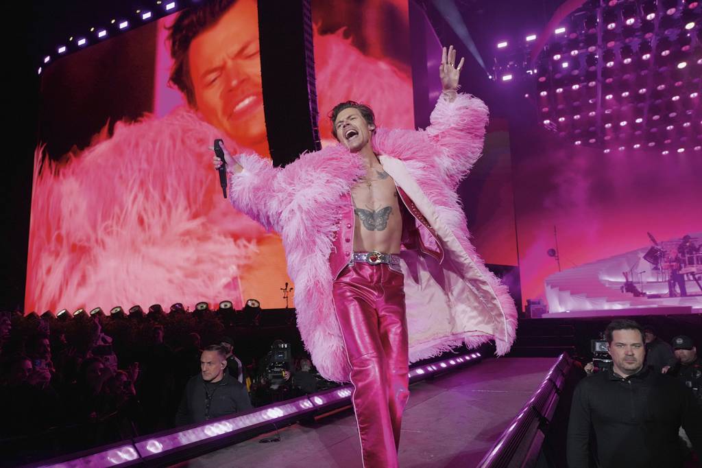 GettyImages-1393470392.jpg POPULAR - Styles: dos EUA ao Brasil, shows lotados nos mesmos estádios -