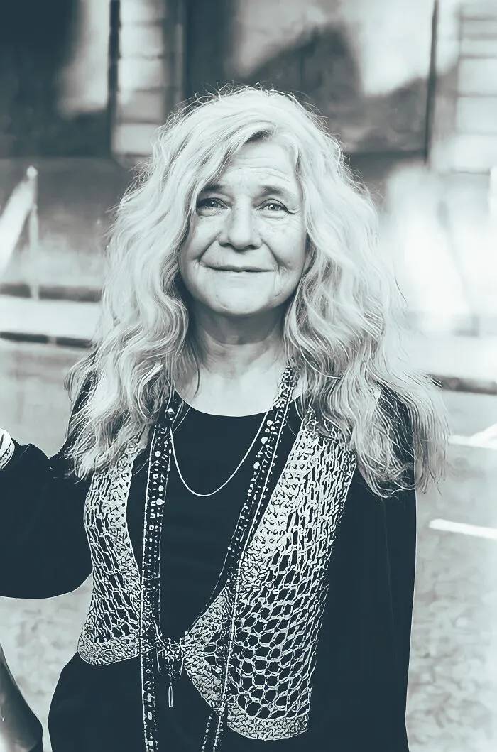 janis-joplin-ai-portraits-celebrities Janis Joplin imaginado pelo artista Alper Yesiltas