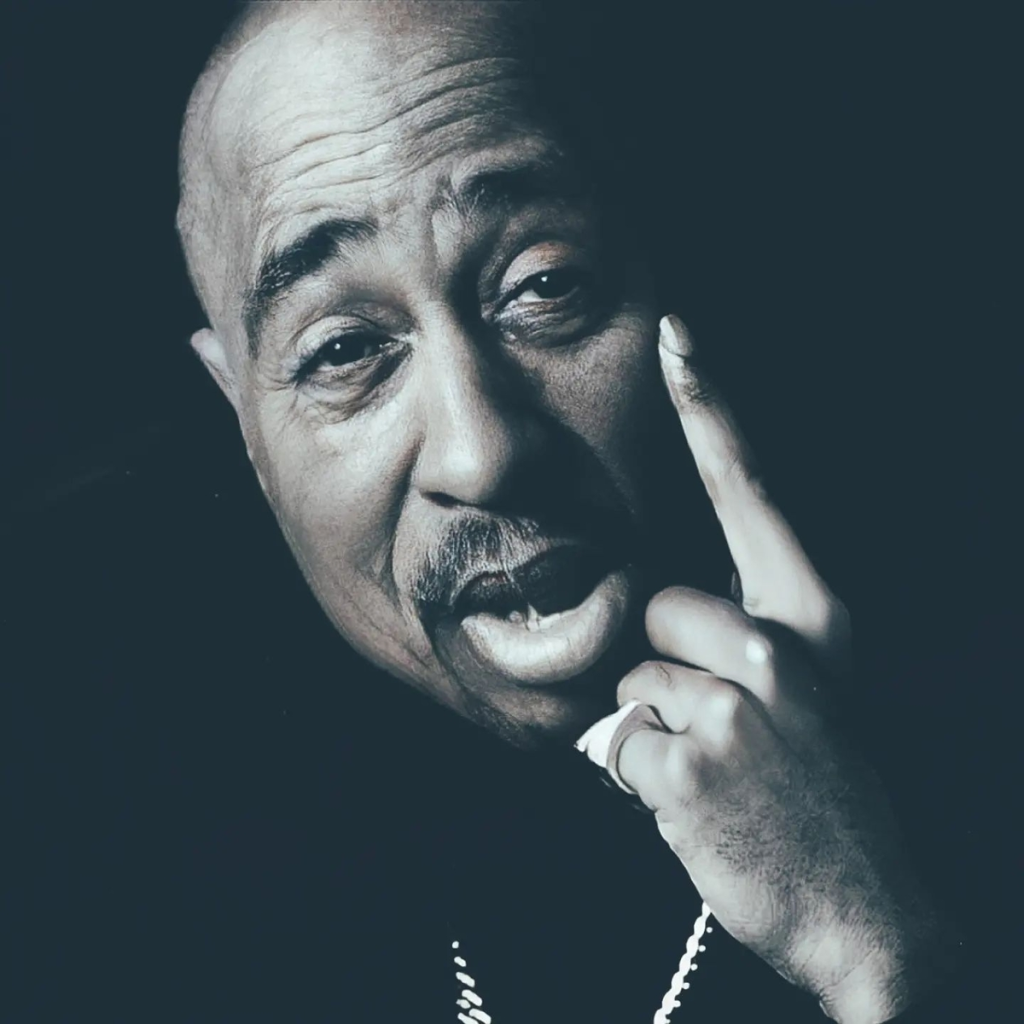 tupac-ai-portraits-celebrities O rapper Tupac Shakur imaginado pelo artista Alper Yesiltas