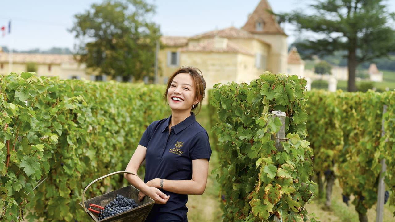 EXCEÇÃO - A atriz chinesa Zhao Wei no Château Monlot: a estratégia é tornar sua vinícola um destino enoturístico da região -