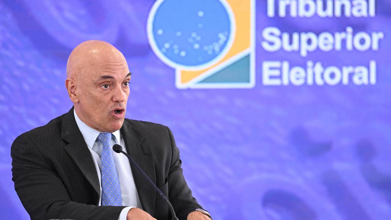 Ministro Alexandre de Moraes durante coletiva de imprensa em BrasiliaEVARISTO SA / AFP)