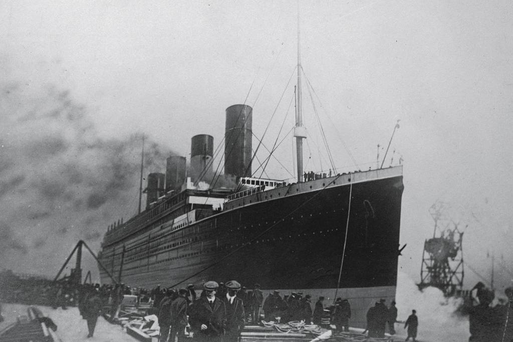 002_865-5.jpg TITANIC - Antes de partir: o comandante não recebeu a mensagem que avisava sobre o perigo -