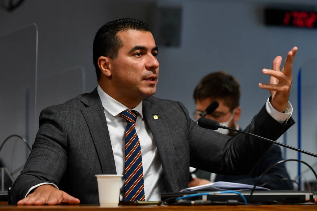 Algoz de Bolsonaro na CPI da Covid celebra condenação no STF