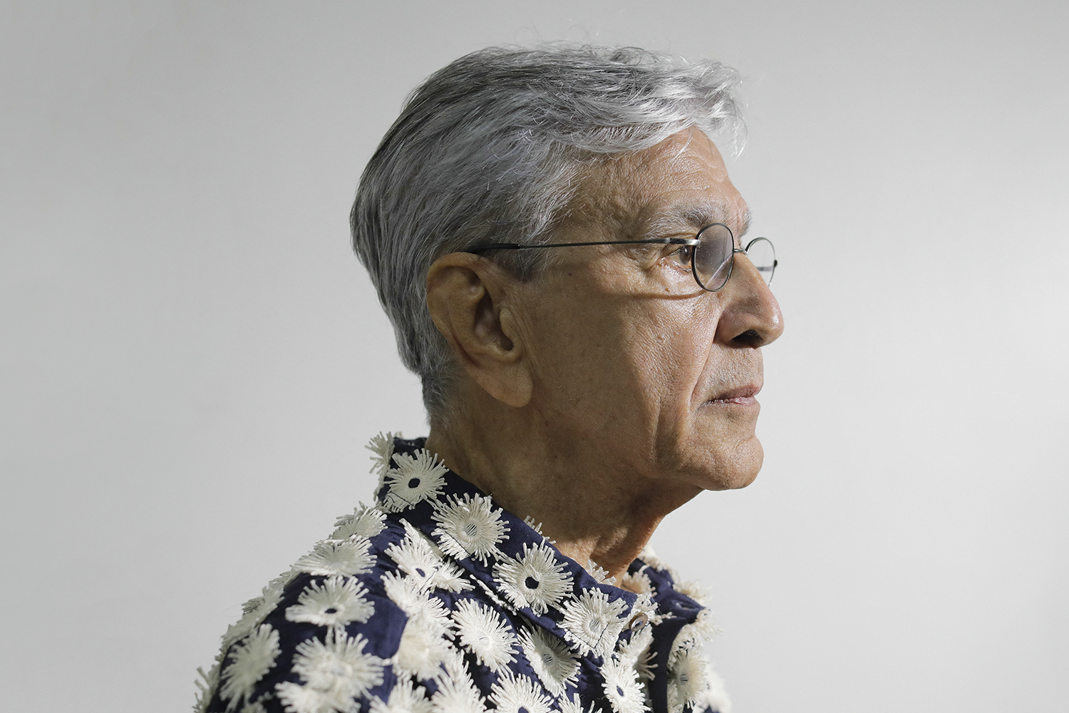 O recado de Caetano Veloso sobre acordão para reduzir pena de Bolsonaro