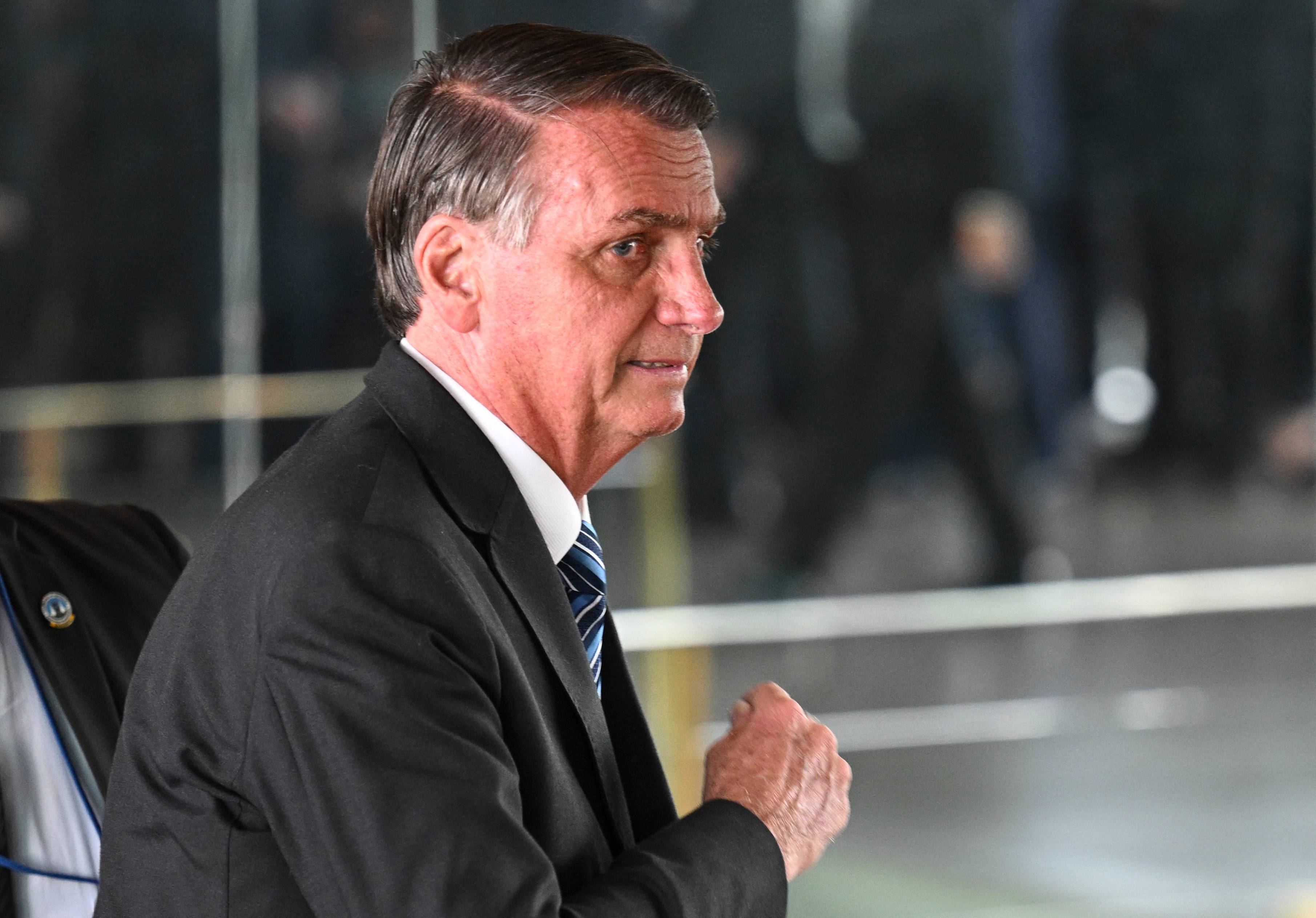 Janones diz que Bolsonaro pediu votos contra PEC do Bolsa Família