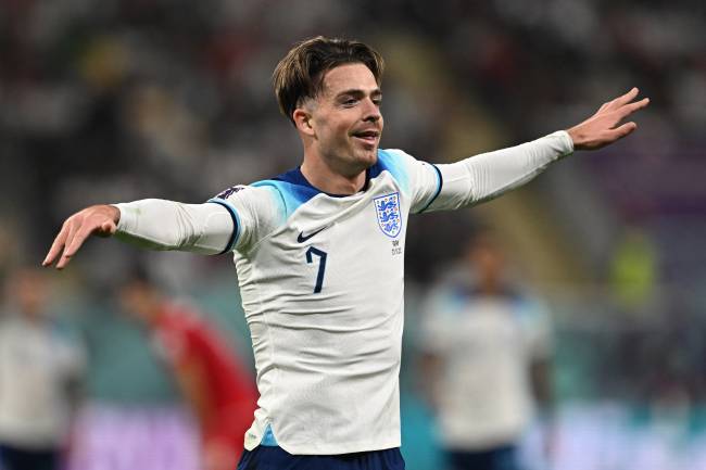 England's forward #07 Jack Grealish celebrates scoring his team's sixth goal during the Qatar 2022 World Cup Group B football match between England and Iran at the Khalifa International Stadium in Doha on November 21, 2022. (Photo by Paul ELLIS / AFP)