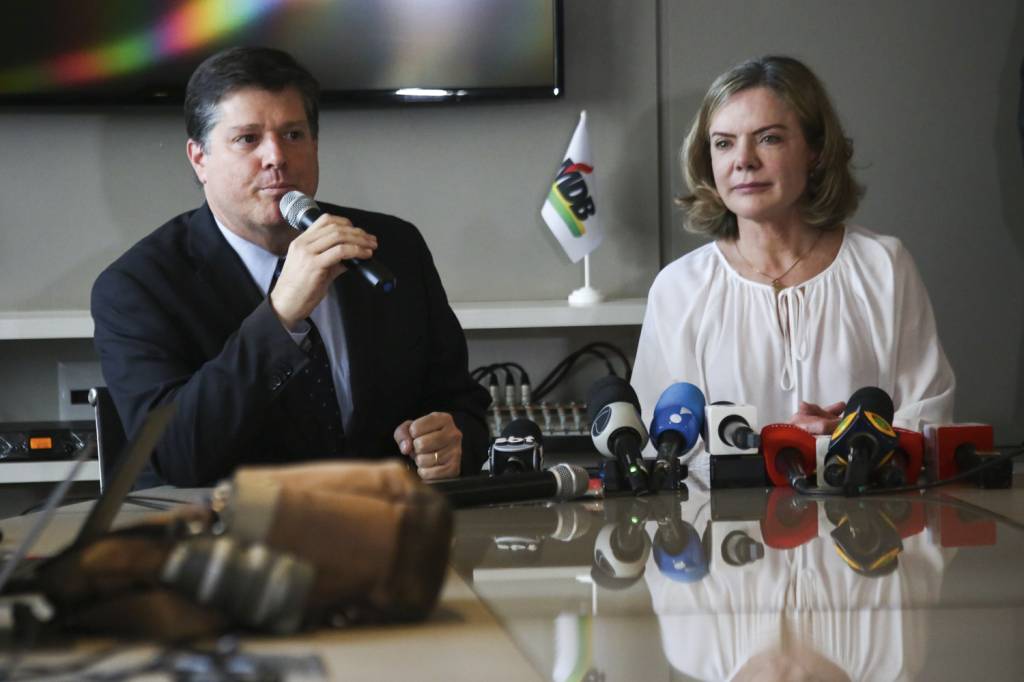 20221108114949724_55.jpg MONTAGEM - Baleia e Gleisi: o novo governo busca no MDB aliado estratégico -