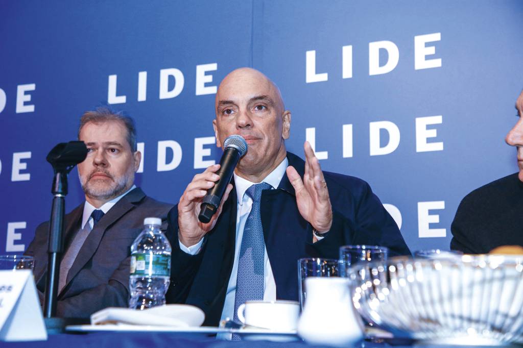 ALEXANDRE-MORAES-LIDE-NY-EUA-2022-3.jpeg IRONIA - Moraes, em Nova York: “Pode haver vida extraterrestre? Pode” -