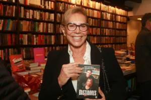 Arlete Salles-IMG_1920-2-2 Arlete Salles -