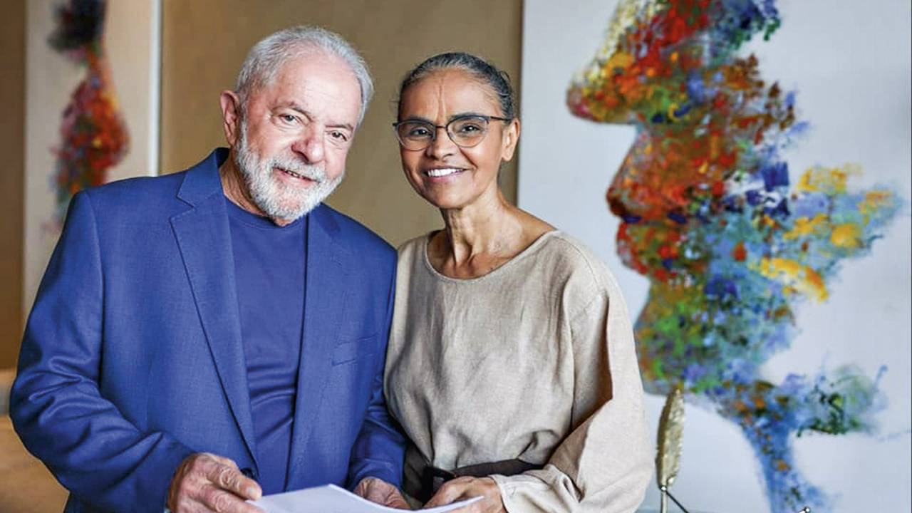 FAVORITA - Lula e Marina Silva: candidatíssima a retornar ao posto de ministra -
