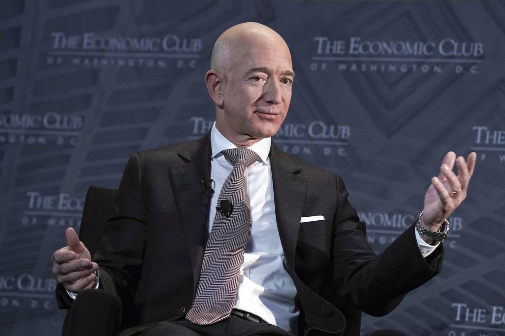 GettyImages-1032942514.jpg APETITE - Jeff Bezos: o fundador da Amazon investiu na NotCo, startup que produz diversos itens veganos -