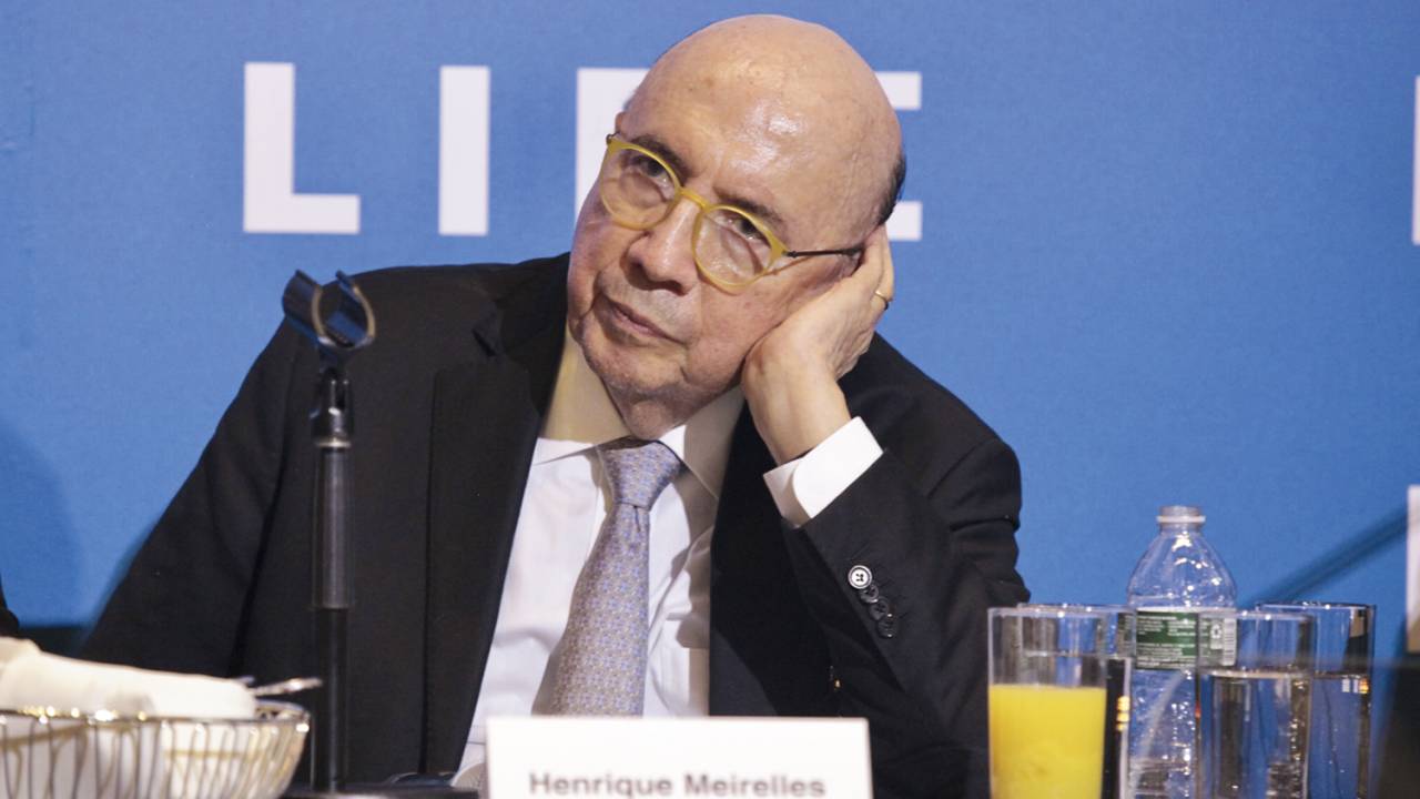 PRÓXIMOS PASSOS - Meirelles: o governo precisa ir além da licença para gastar -