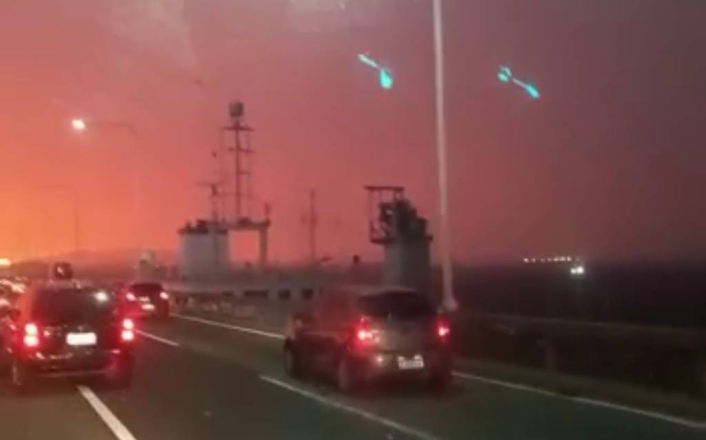 Após navio colidir com a Ponte Rio-Niterói, técnicos dão aval