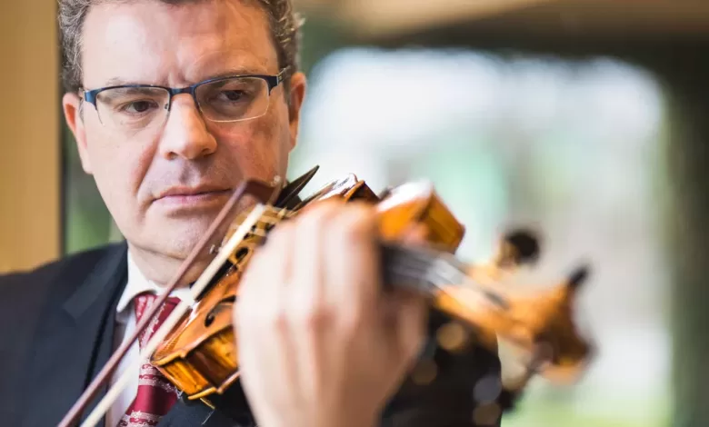 Violinista da Osesp encerra agenda dos 100 anos da Semana de 22 em Madri