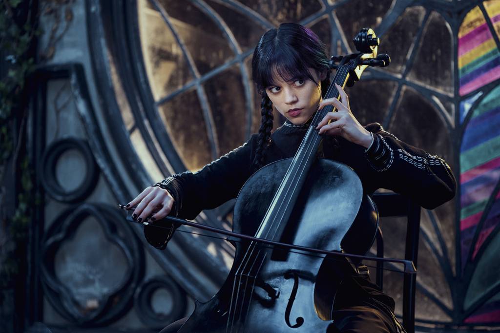 ‘Wandinha’ anima a CCXP22 com orquestra e erros de gravação