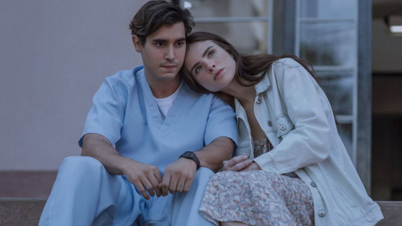 Gabriel (Henrique Zaga) e Nina (Giulia Be) em 'Depois do Universo', da Netflix