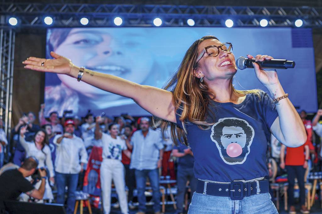 A dama do Planalto: o papel de Janja nos bastidores do novo governo Lula