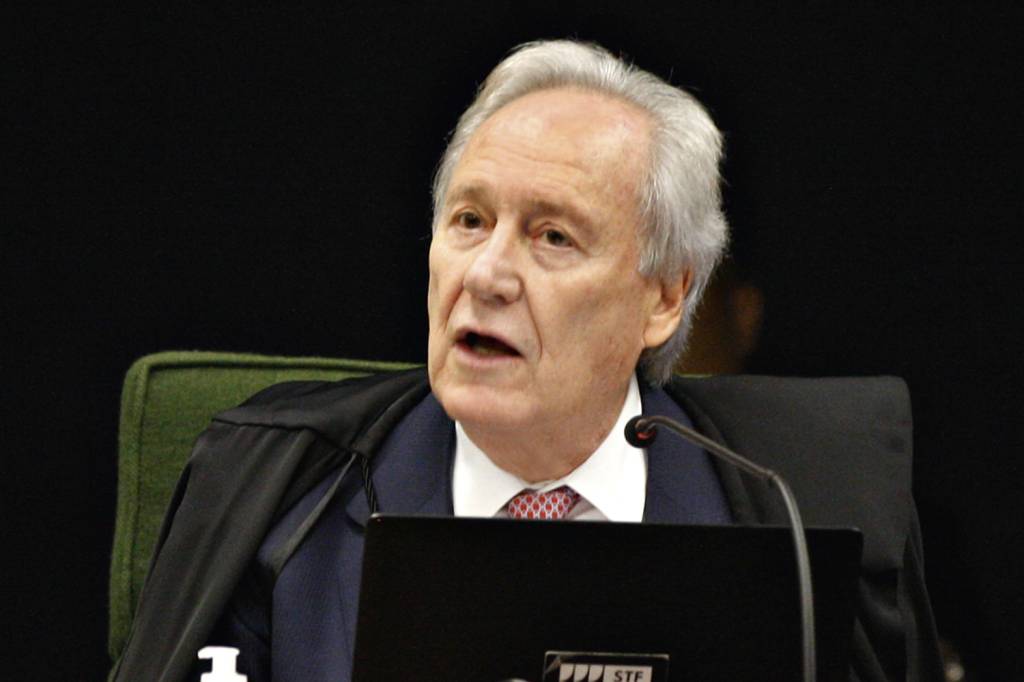 J&F se arma com parecer de Lewandowski na disputa com a Paper Excellence