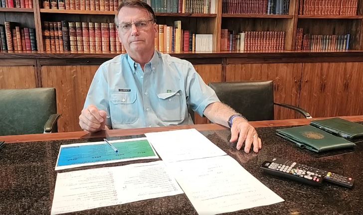 Flórida não é paraíso para ditadores como Bolsonaro, diz deputada a VEJA