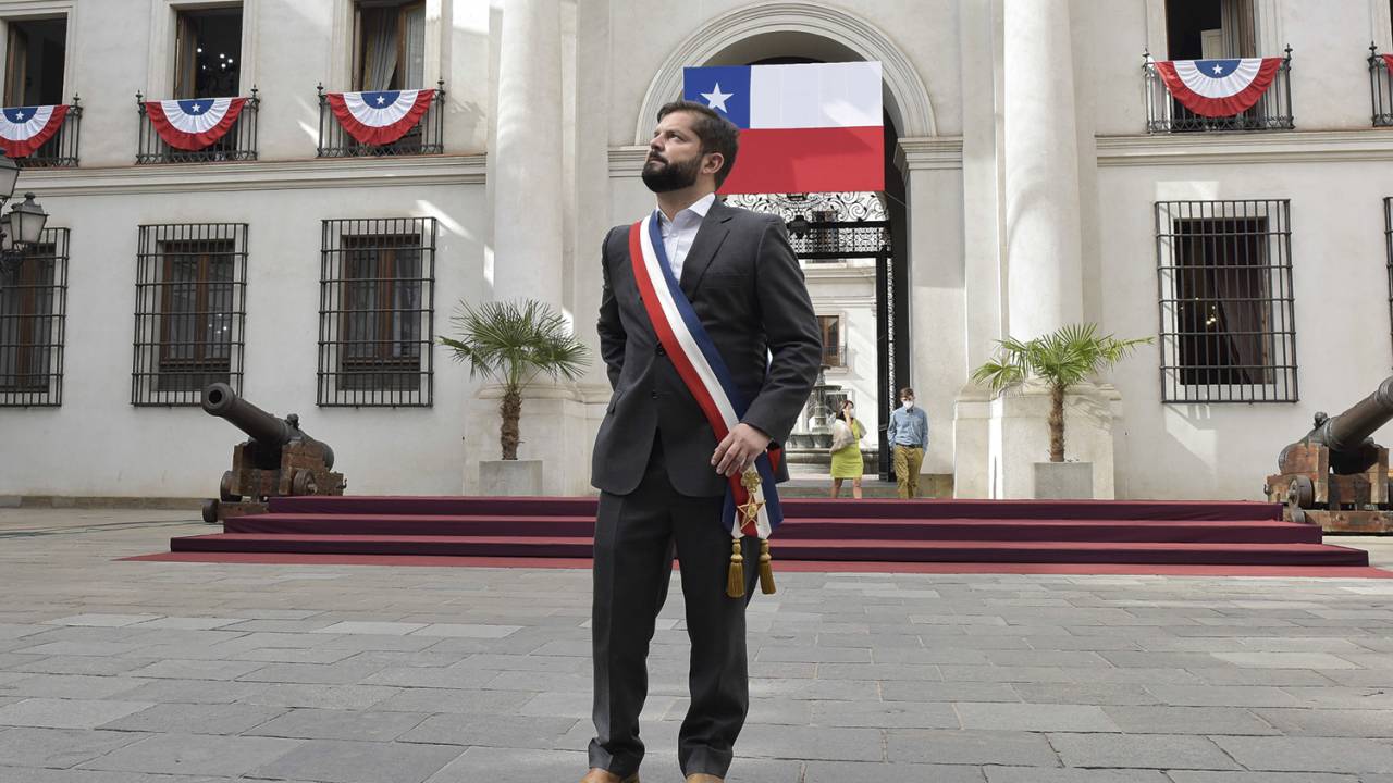 CONTRA O QUE ESTÁ AÍ - Boric à frente do governo no Chile: alçado por votos menos ideológicos e mais antissistema -