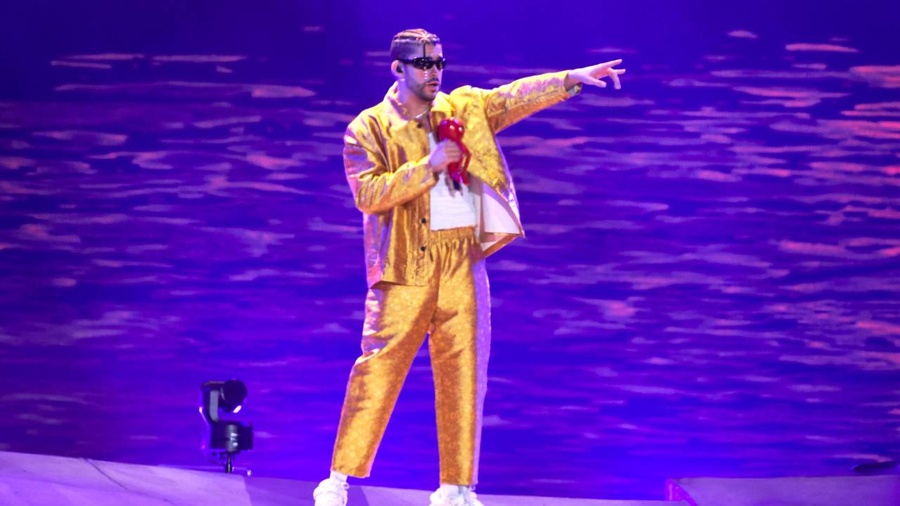 Bad Bunny no show de encerramento da turnê, no México
