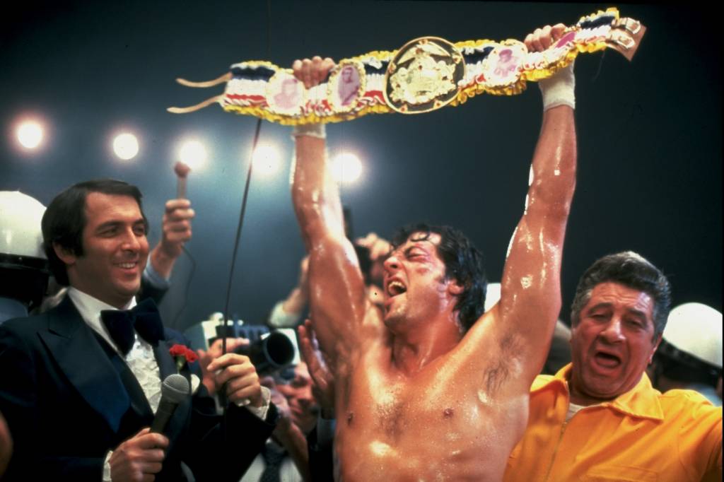 Sylvester Stallone DURO NA QUEDA - Como Rocky: filme de 1976 foi indicado a dez Oscars -