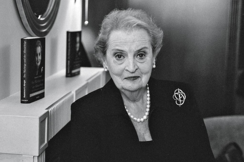 GettyImages-544630391.jpg MADELEINE ALBRIGHTDiplomata