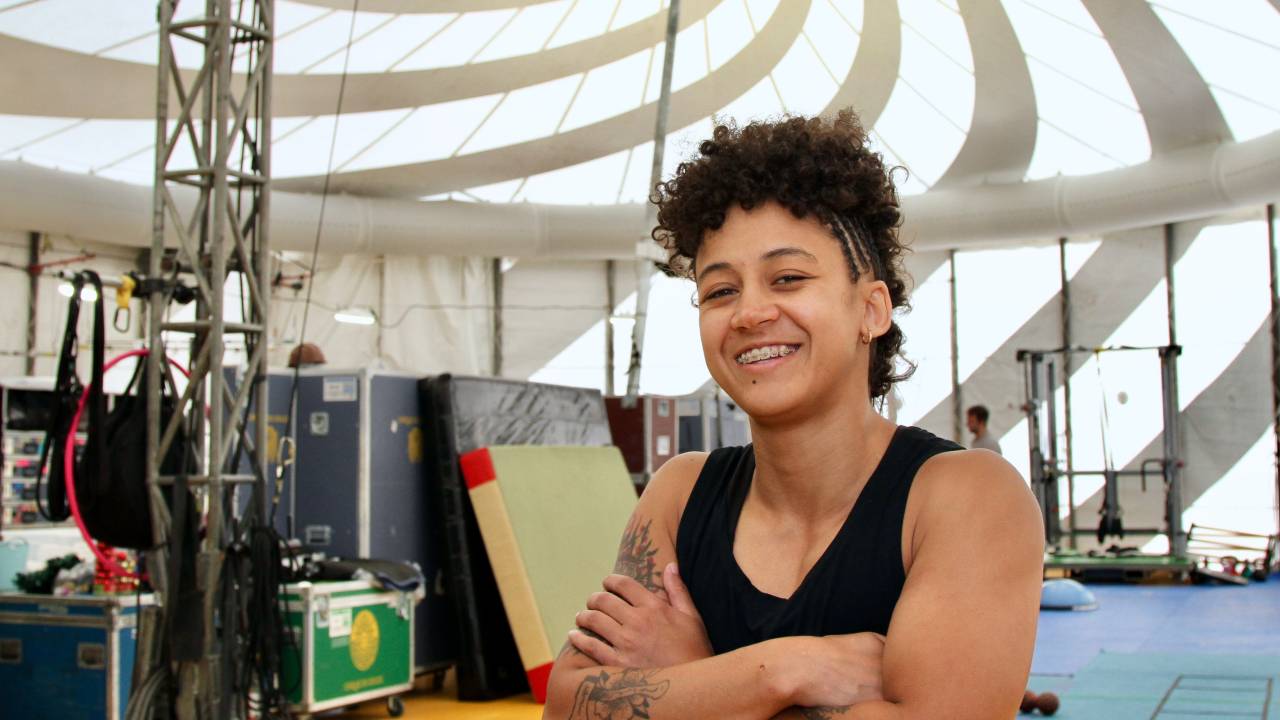 It-sa Gonçalves no Cirque du Soleil -
