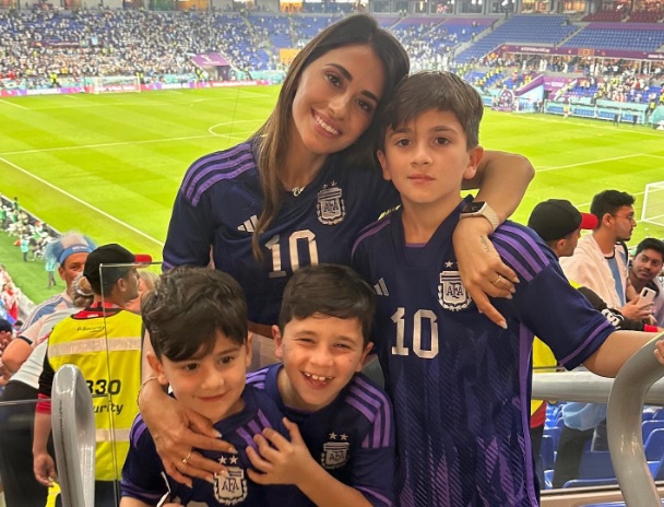 Primeira-dama da Copa: Antonela Roccuzzo, o amor da vida toda de Messi