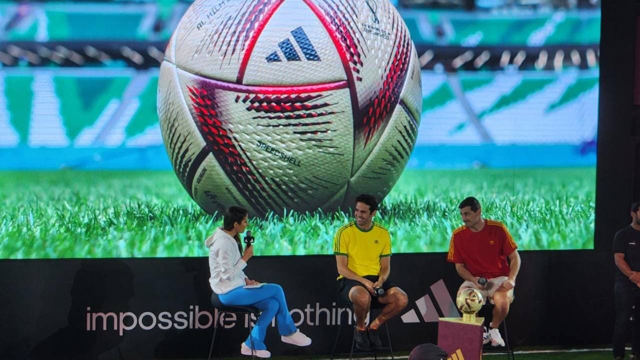 Kaká e Casillas durante evento do Mundial do Catar